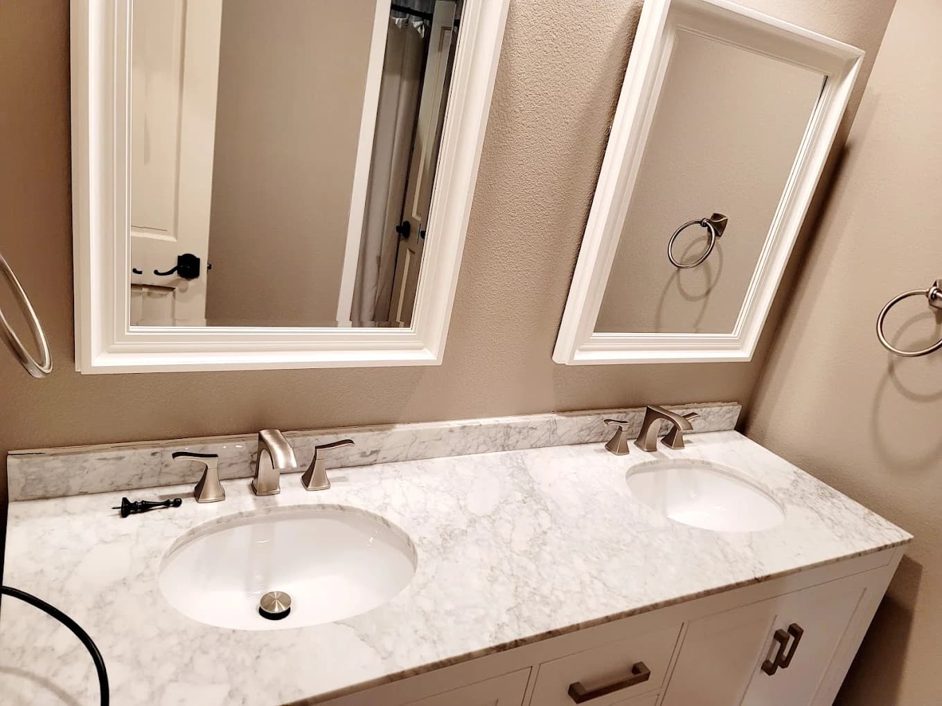 Double Vanity Clean