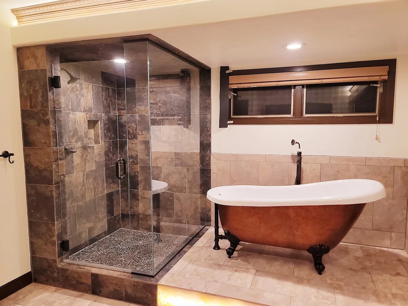Tub & Shower Clean